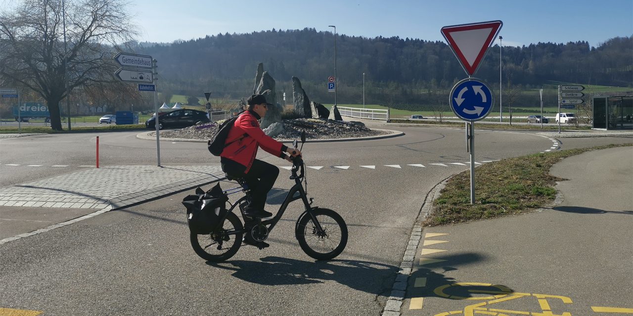 Kreisel sind ein Risiko für Velofahrende