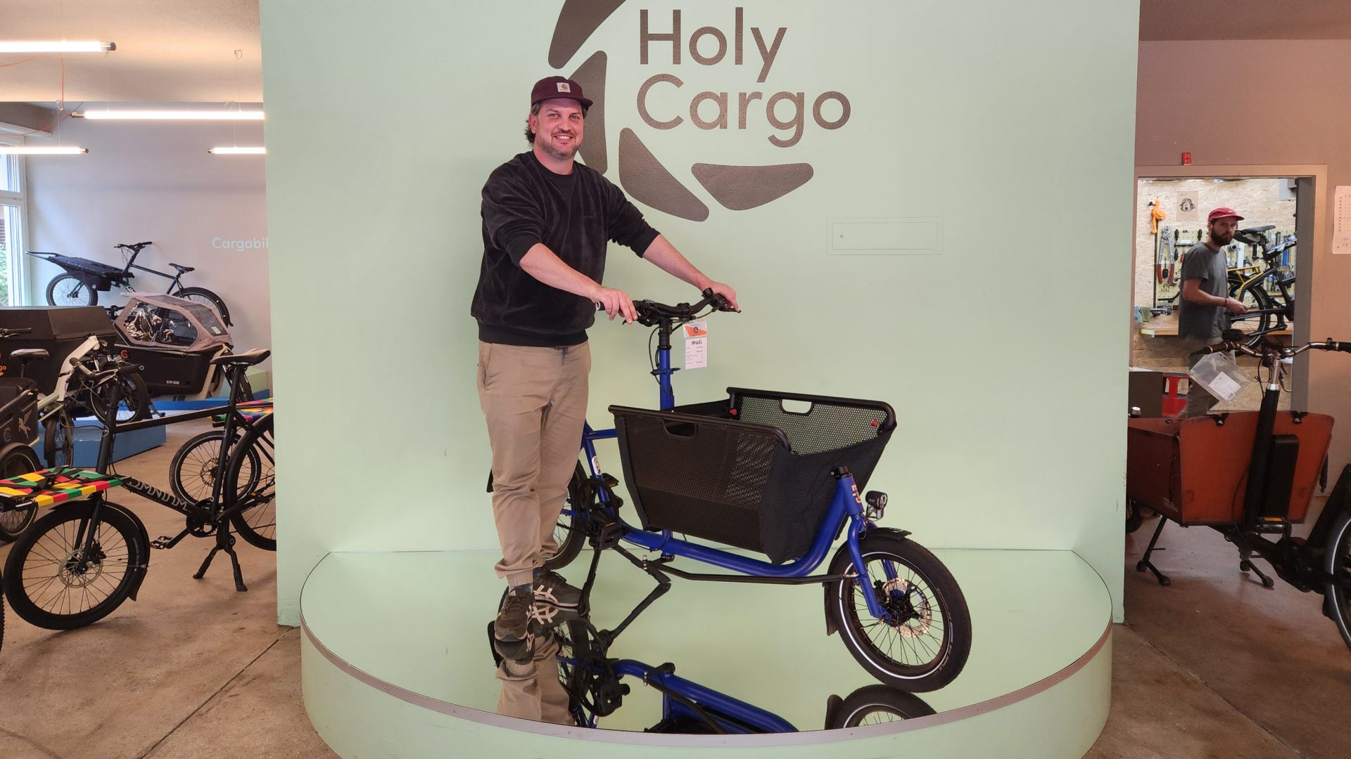 Raphael Häberli vom Cargobike Shop Holy Cargo. 