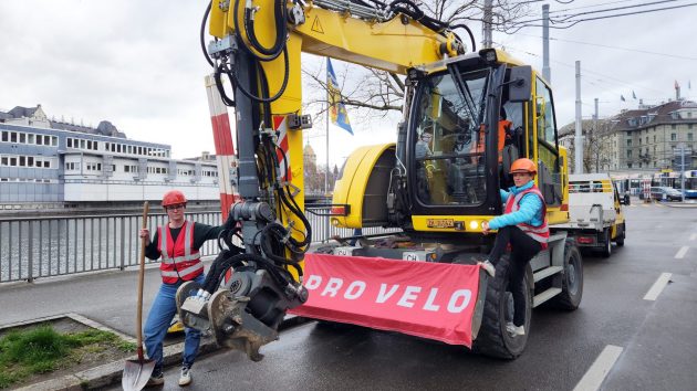 Pro Velo greift in Zürich zum Bagger